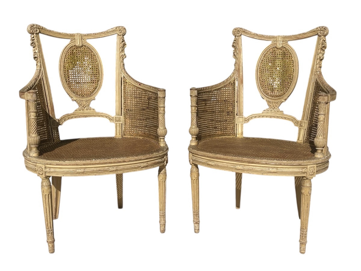 Paire de fauteuils style Louis XVI 
