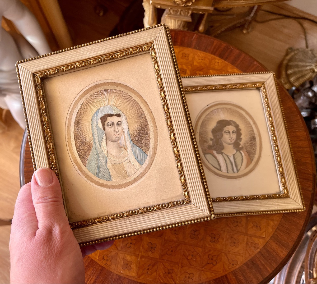 XVIIe - Paire de portraits Religieux en Broderie-photo-7