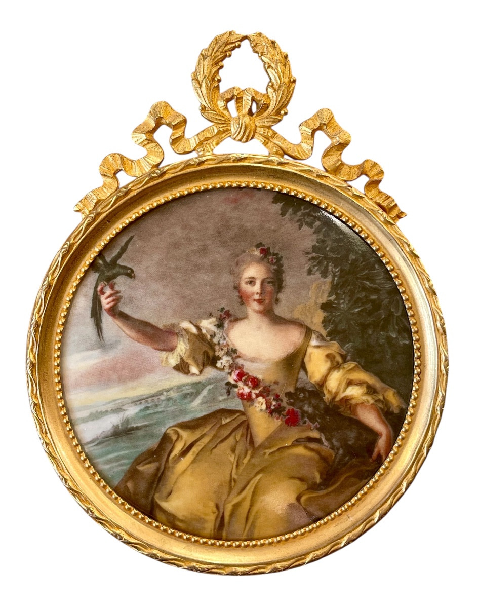 LIMOGES - Portrait de la Marquise d’Antin sur Porcelaine