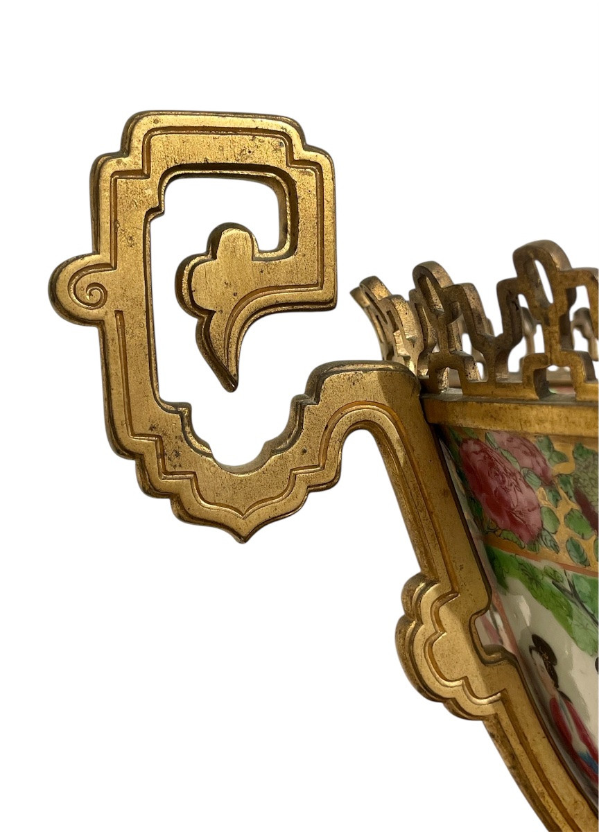 Henri Picard - Canton Chinese Porcelain Basin Sheathed In Bronze-photo-1