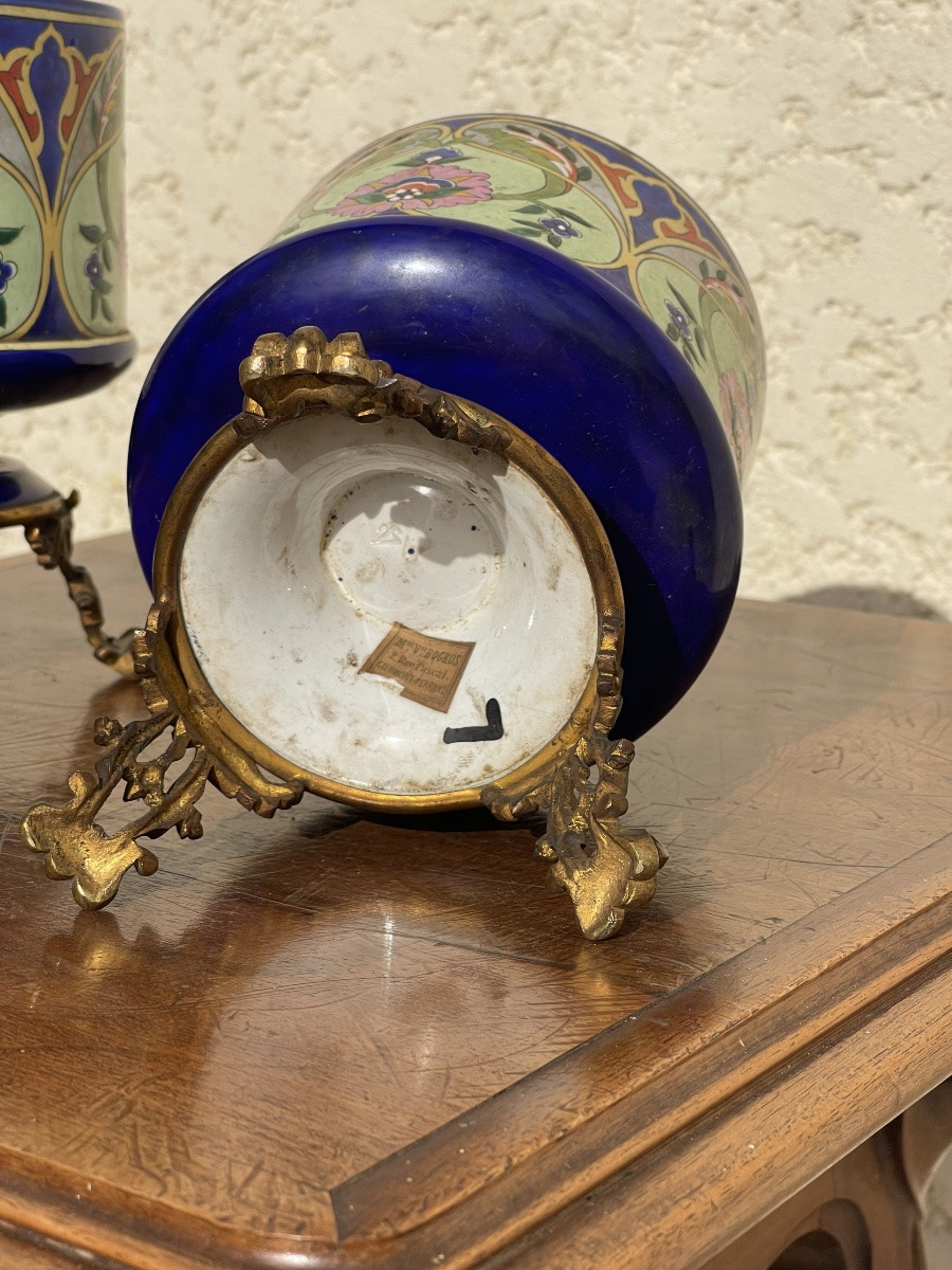 Art Nouveau Pair Of Tabletop Planters -photo-7