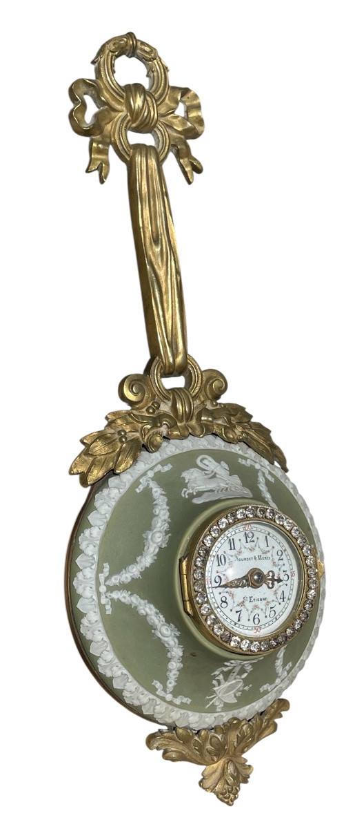 Small Cartel/small Wall Clock In Wedgwood -photo-4