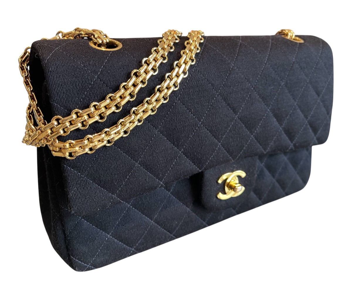 Chanel - Vintage Timeless Bag Black -photo-2