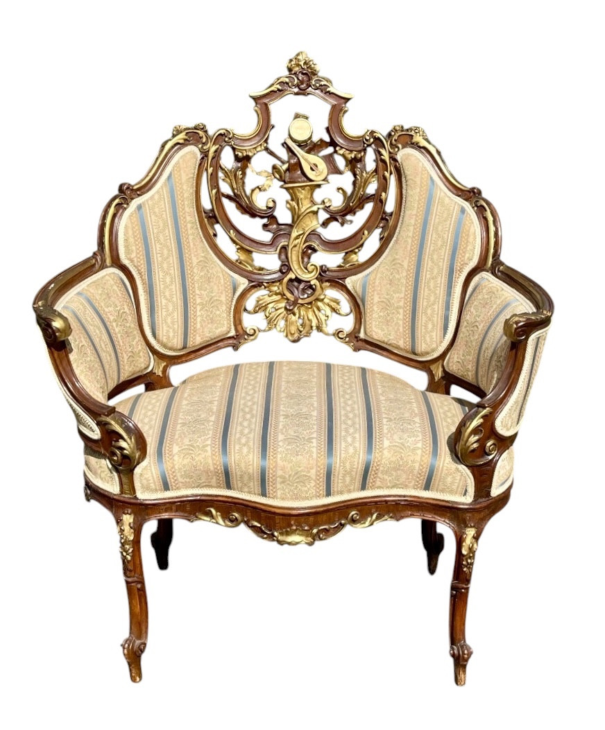 Louis XV-style Armchair Or Small Sofa