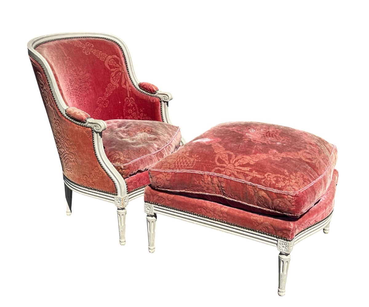 Duchesse brisée / Fauteuil/Bergère et son Pouf Style Louis XVI