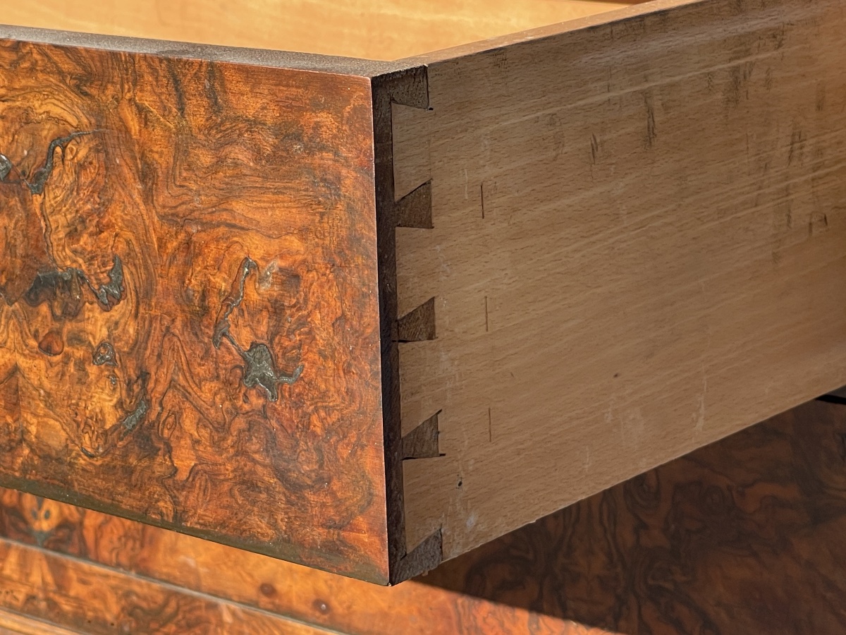 Louis Philippe Walnut Chest Of Drawers-photo-6