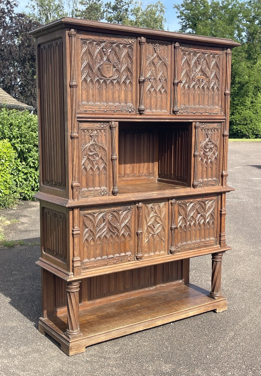 Carved Gothic-style Sideboard-photo-4