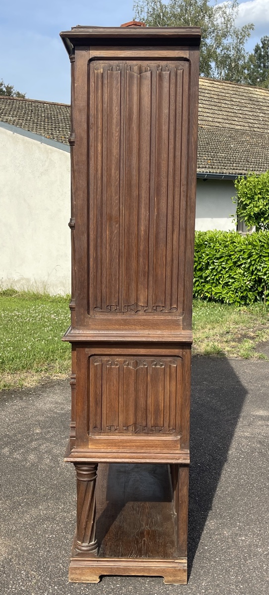 Carved Gothic-style Sideboard-photo-8