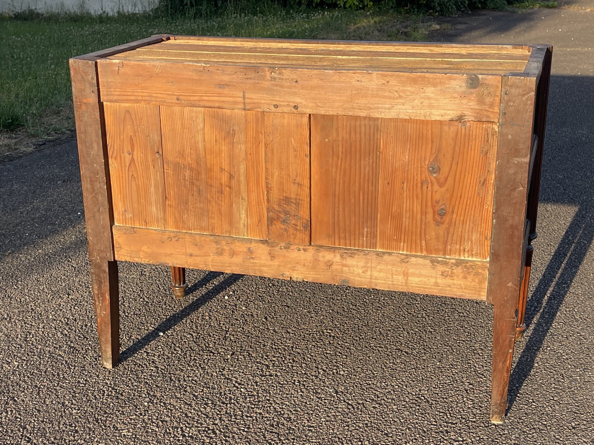XVIIIe - Commode en Noyer d’époque Louis XVI-photo-7