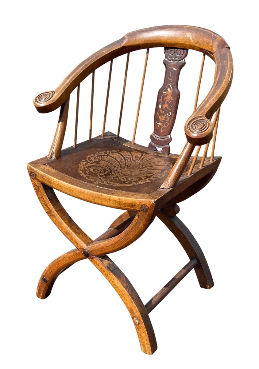 Dagobert Armchair