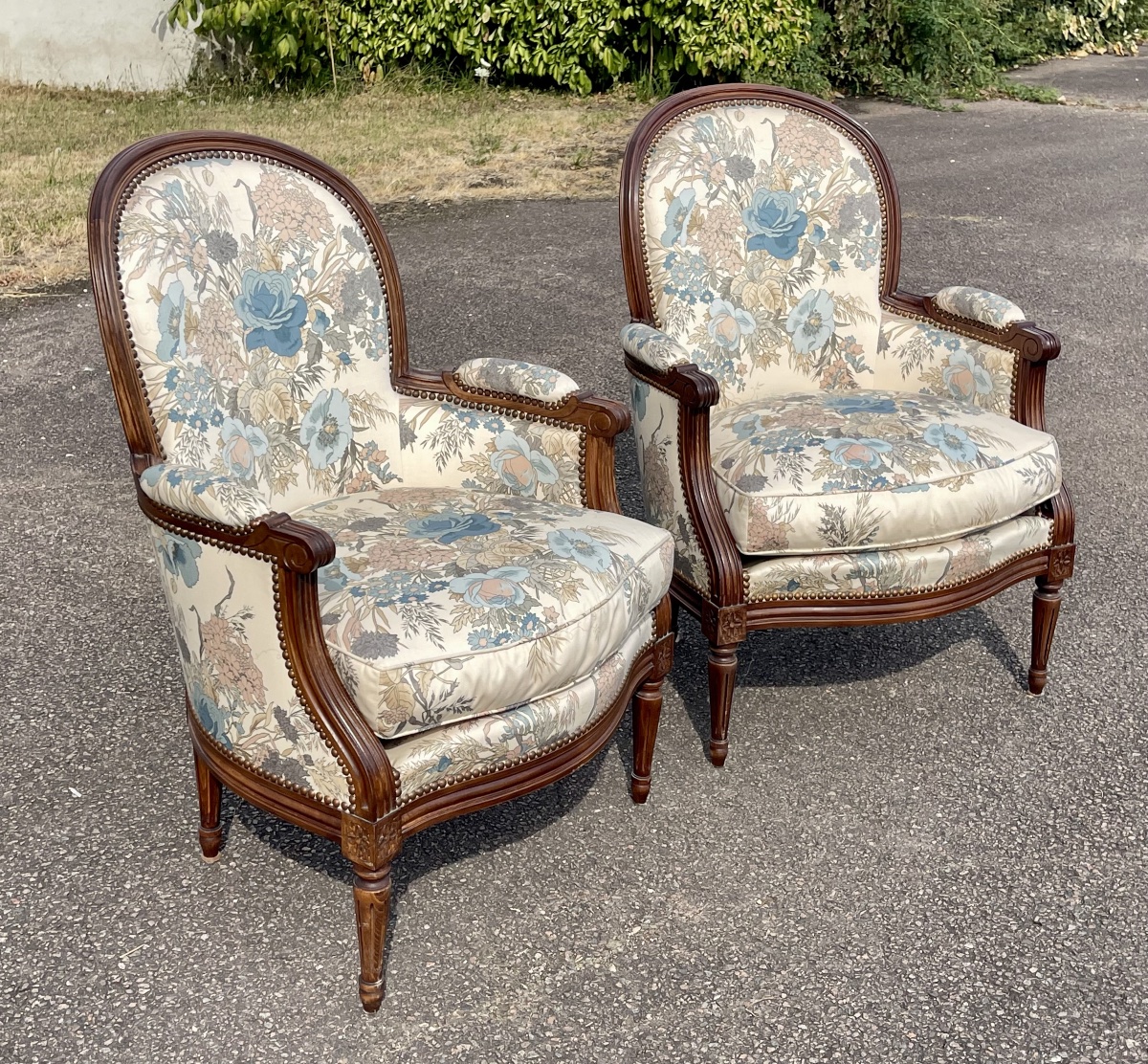 Paire de bergères Style Louis XVI-photo-2