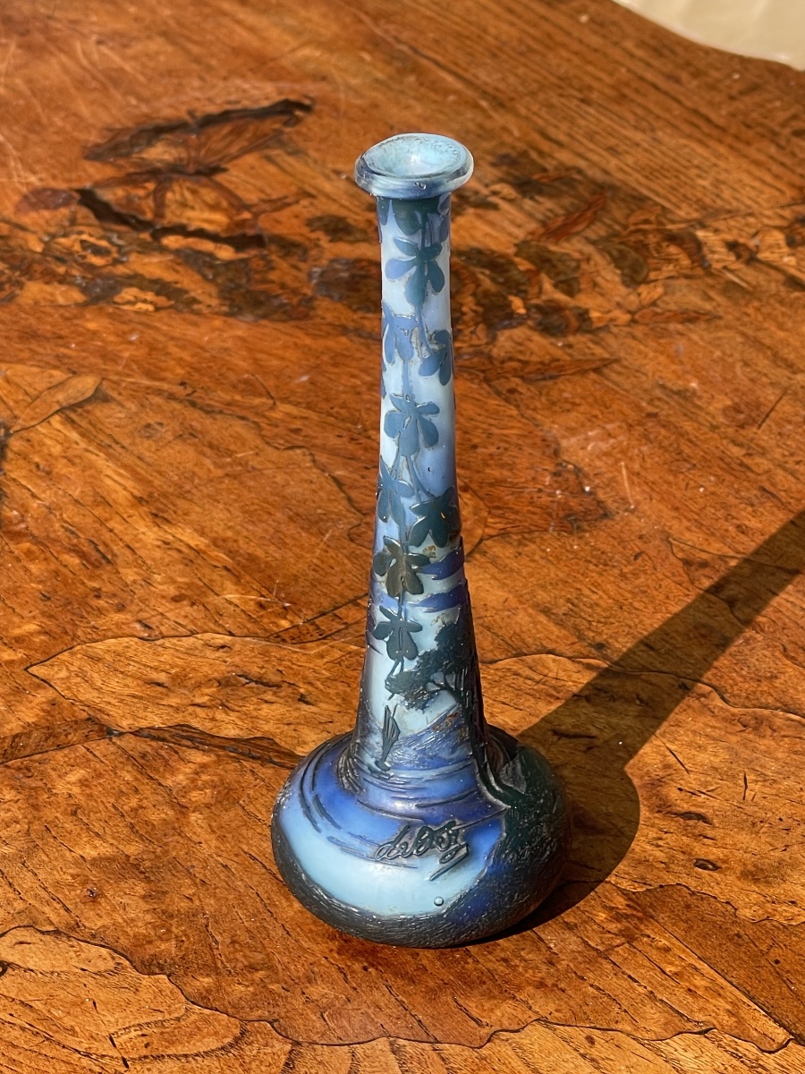 Devez Vase