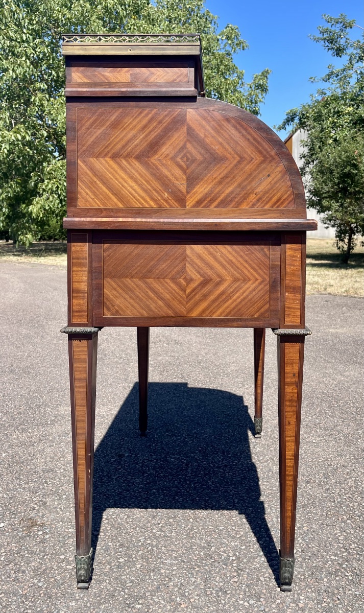 Small Louis XVI-style Cylinder Desk-photo-6