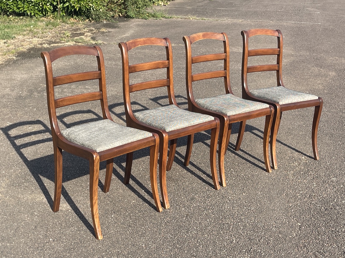 4 Mahogany Chairs In The Restoration Style -photo-2