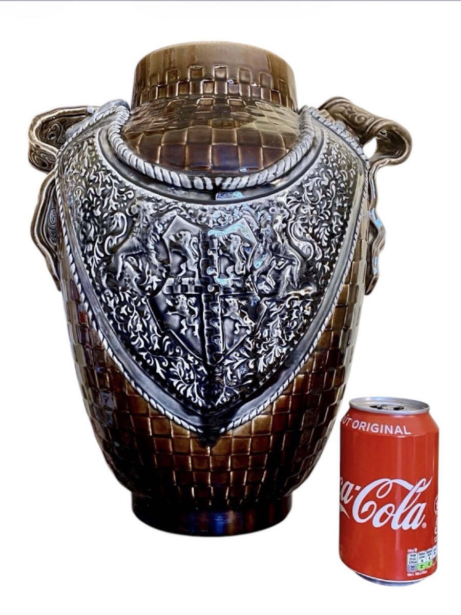 Hb & Cie Choisy Le Roi - Impressive Earthenware Vase-photo-2