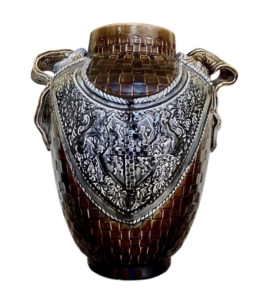 Hb & Cie Choisy Le Roi - Impressive Earthenware Vase