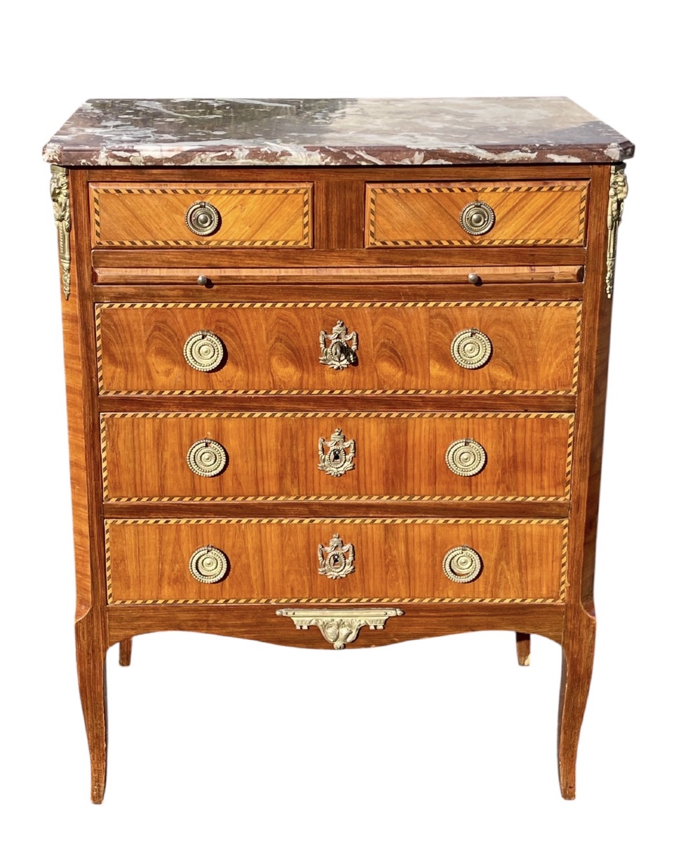 Petite Commode en Marqueterie
