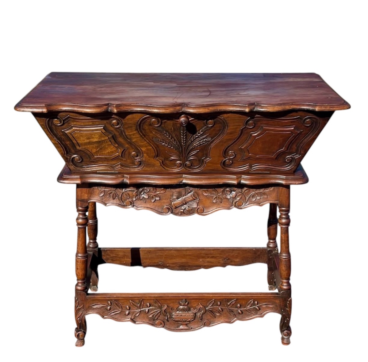 Provençal Kneading Trough Made Of Solid Walnut 