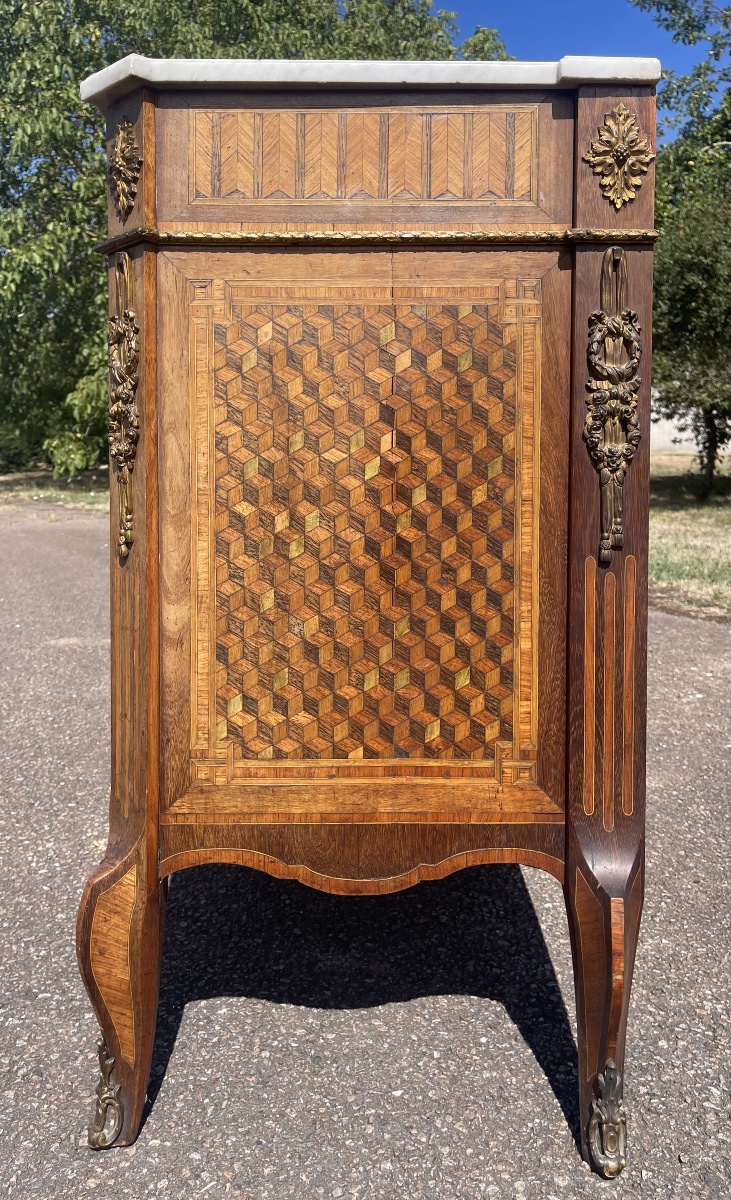 Louis XV/louis XVI Transition-style Marquetry Chest Of Drawers-photo-8