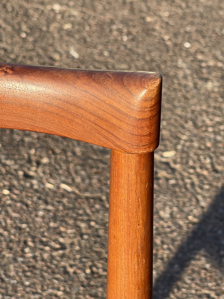 Henning Sorensen - Scandinavian Chair -photo-2