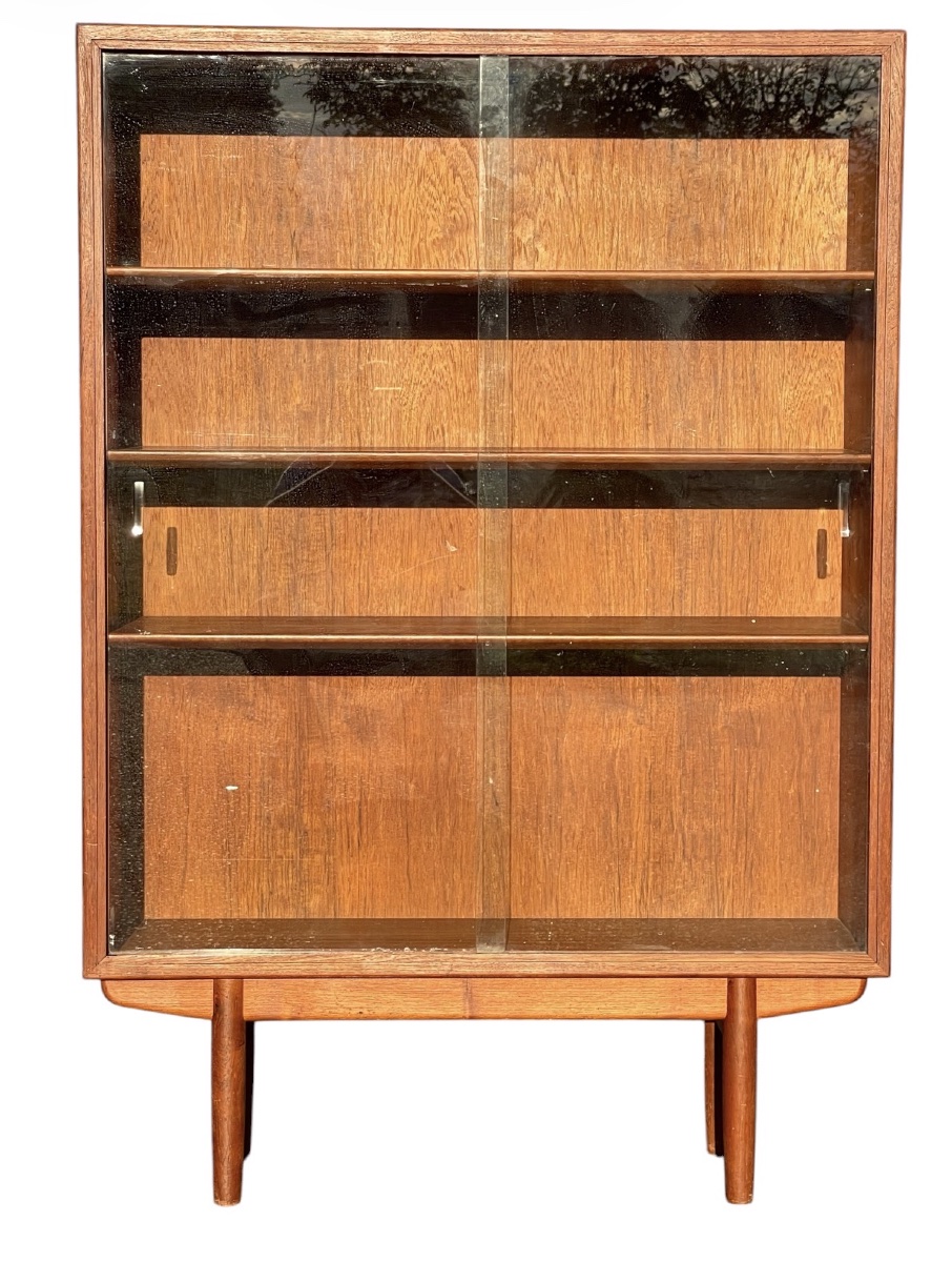 Børge MOGENSEN -  Bibliothèque / Vitrine Scandinave modèle 129