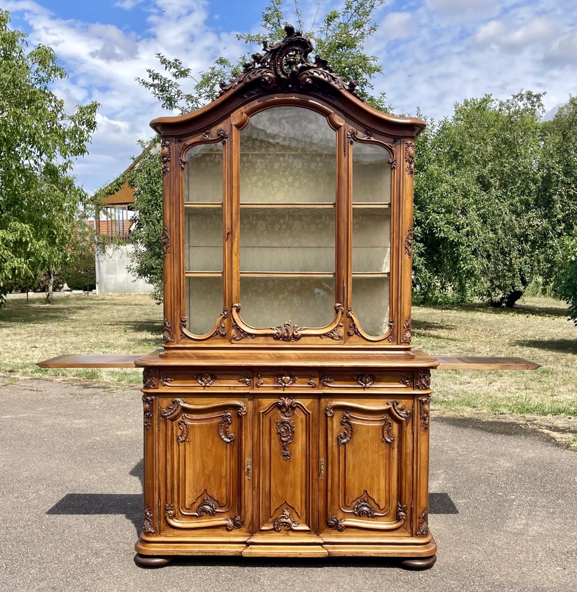 Buffet Vitrine en Noyer Style Louis XV-photo-8