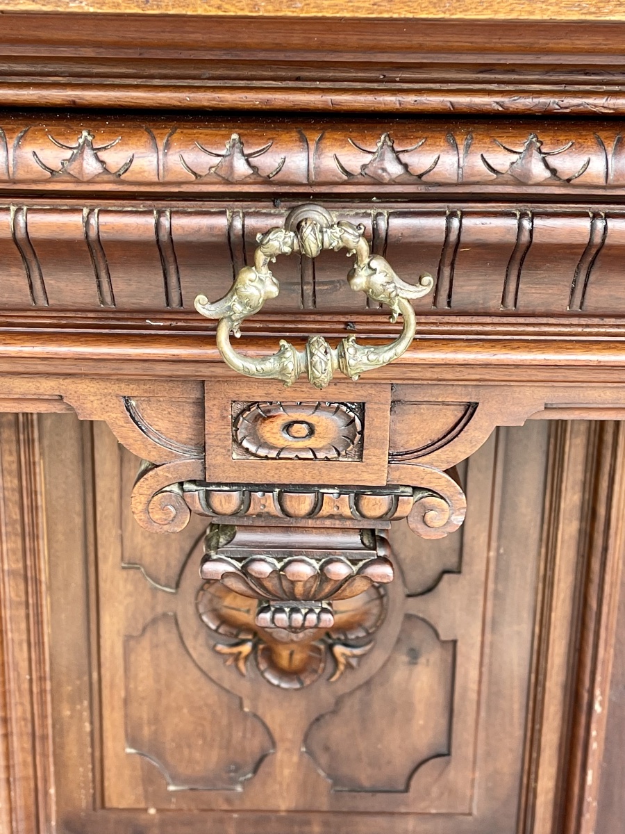 Maison KRIEGER - Buffet en Noyer Style Renaissance -photo-4