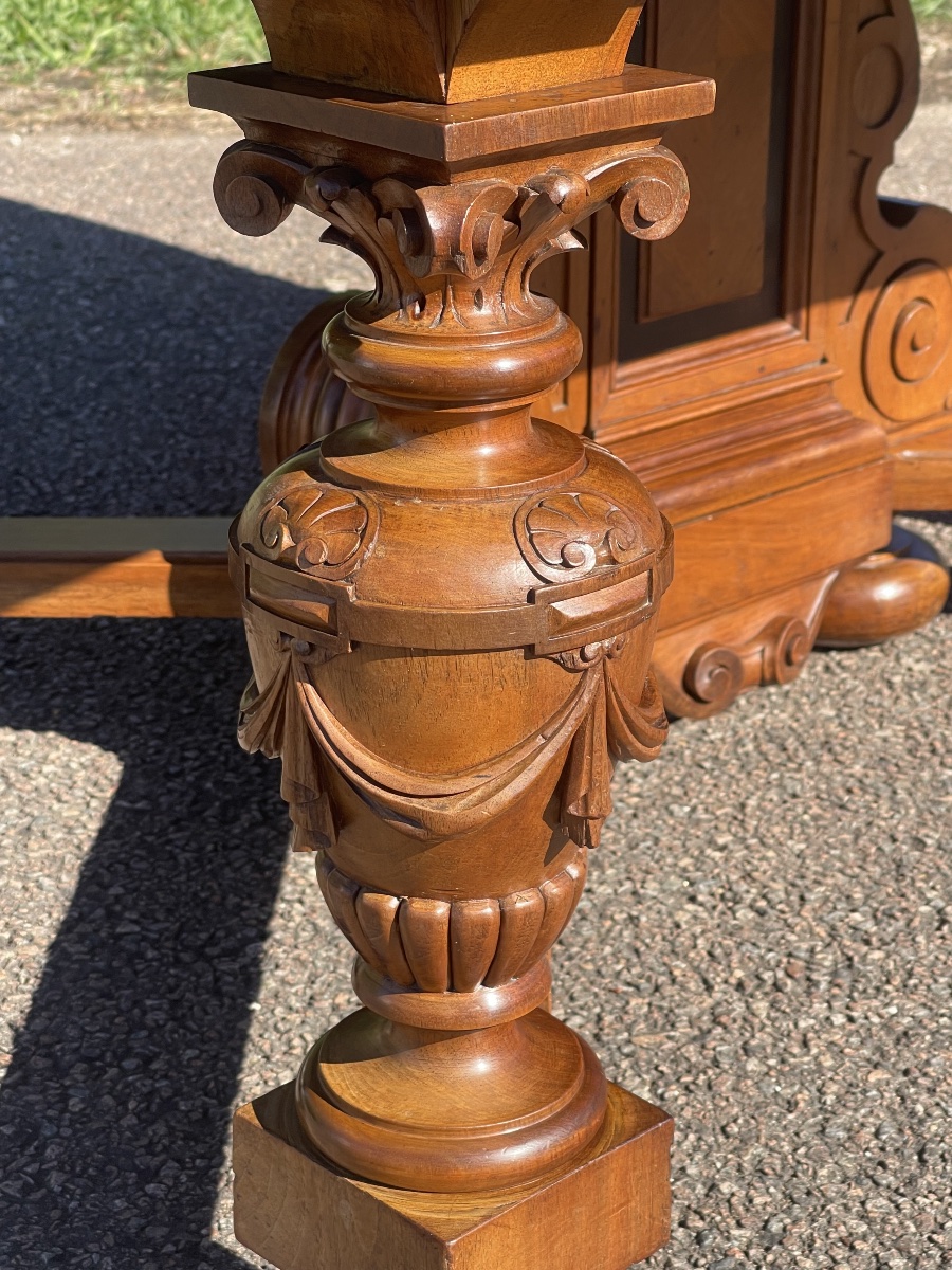 Walnut Dining Table-photo-8