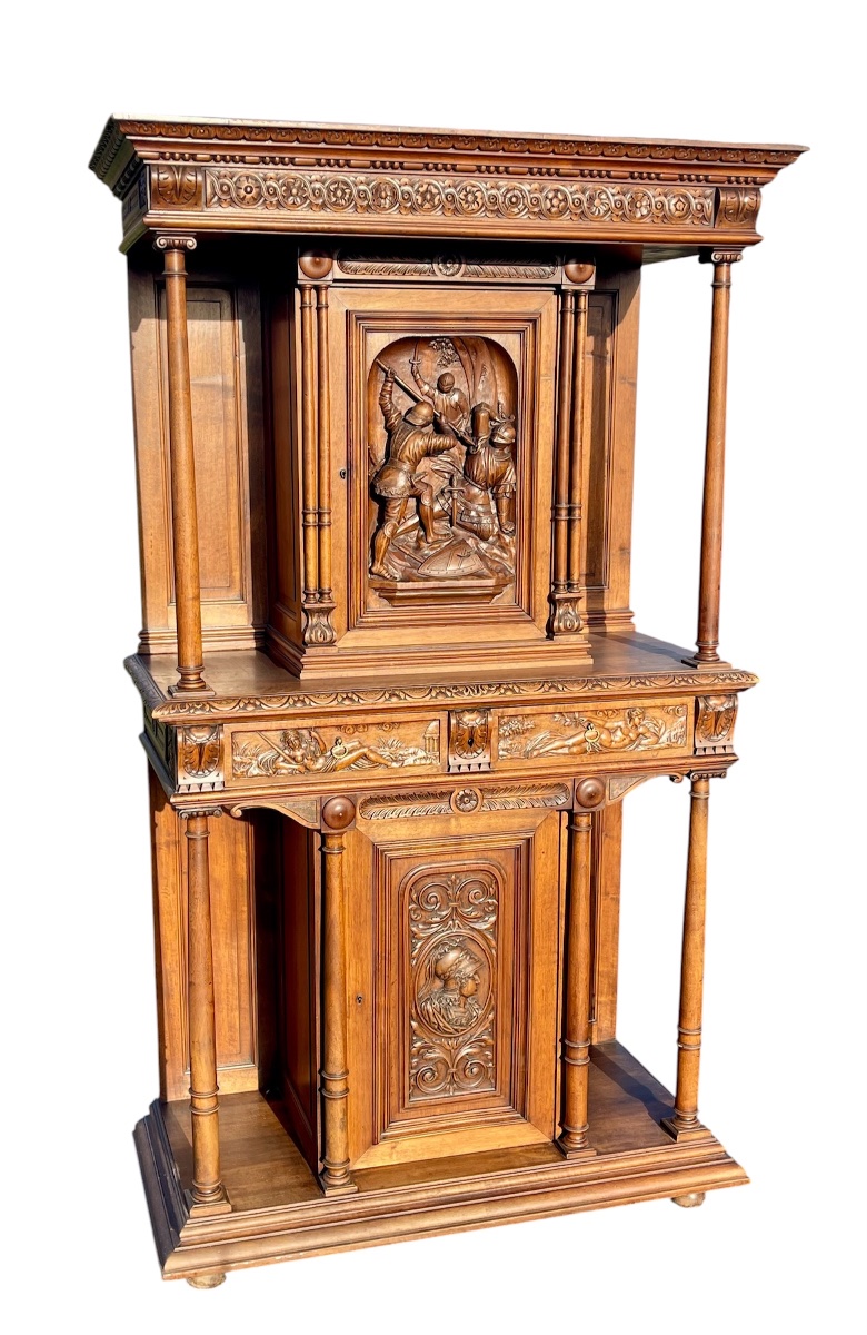 Renaissance-style Walnut Cabinet -photo-2