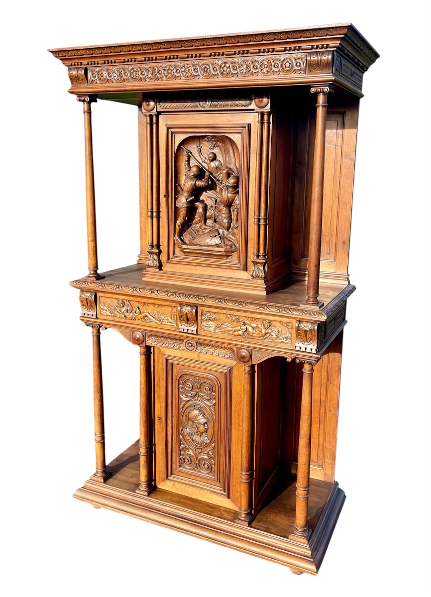Renaissance-style Walnut Cabinet -photo-3