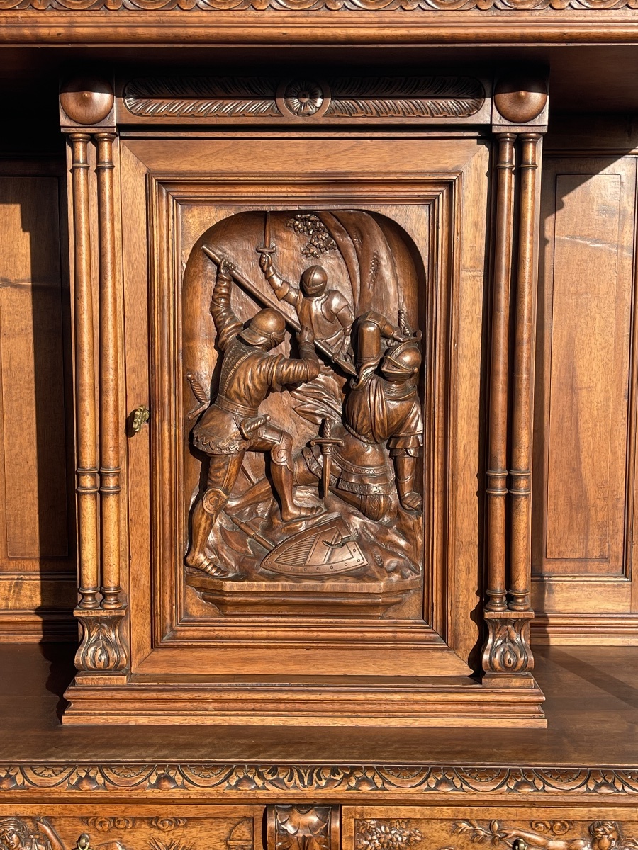 Renaissance-style Walnut Cabinet -photo-4