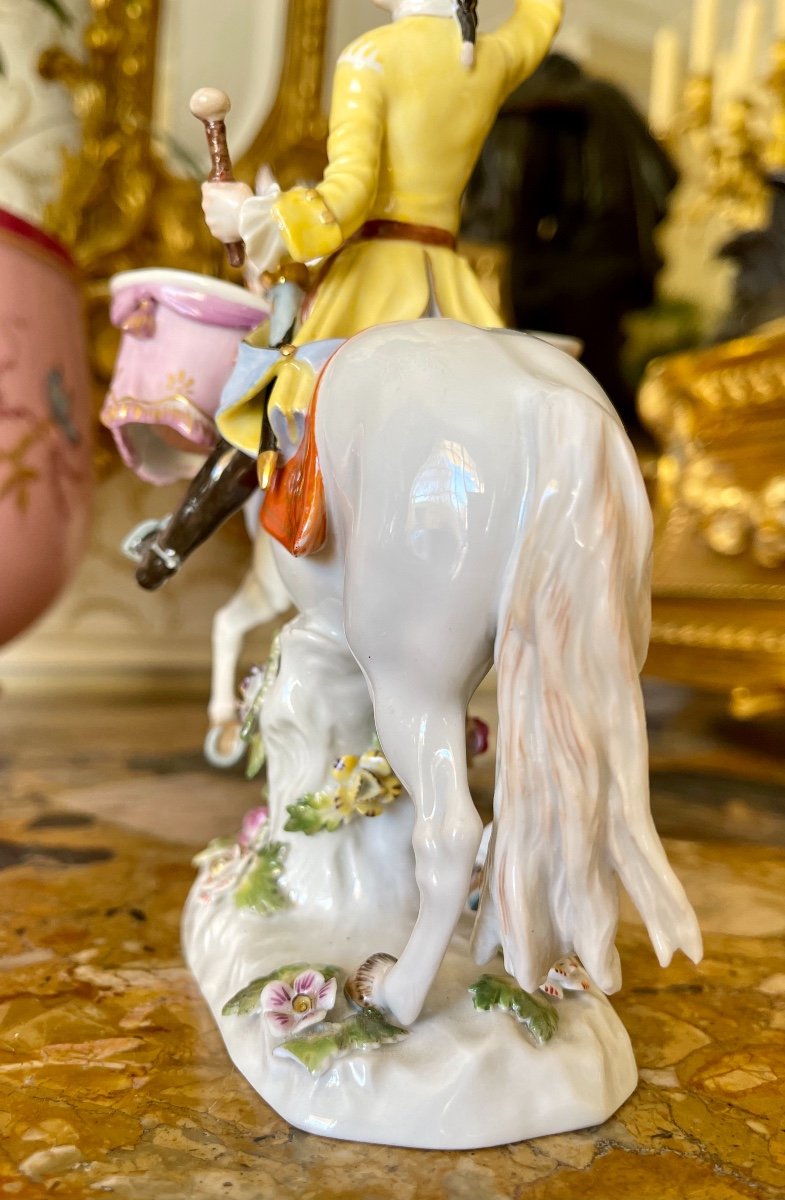 Meissen - Drum Rider Porcelain Subject-photo-6