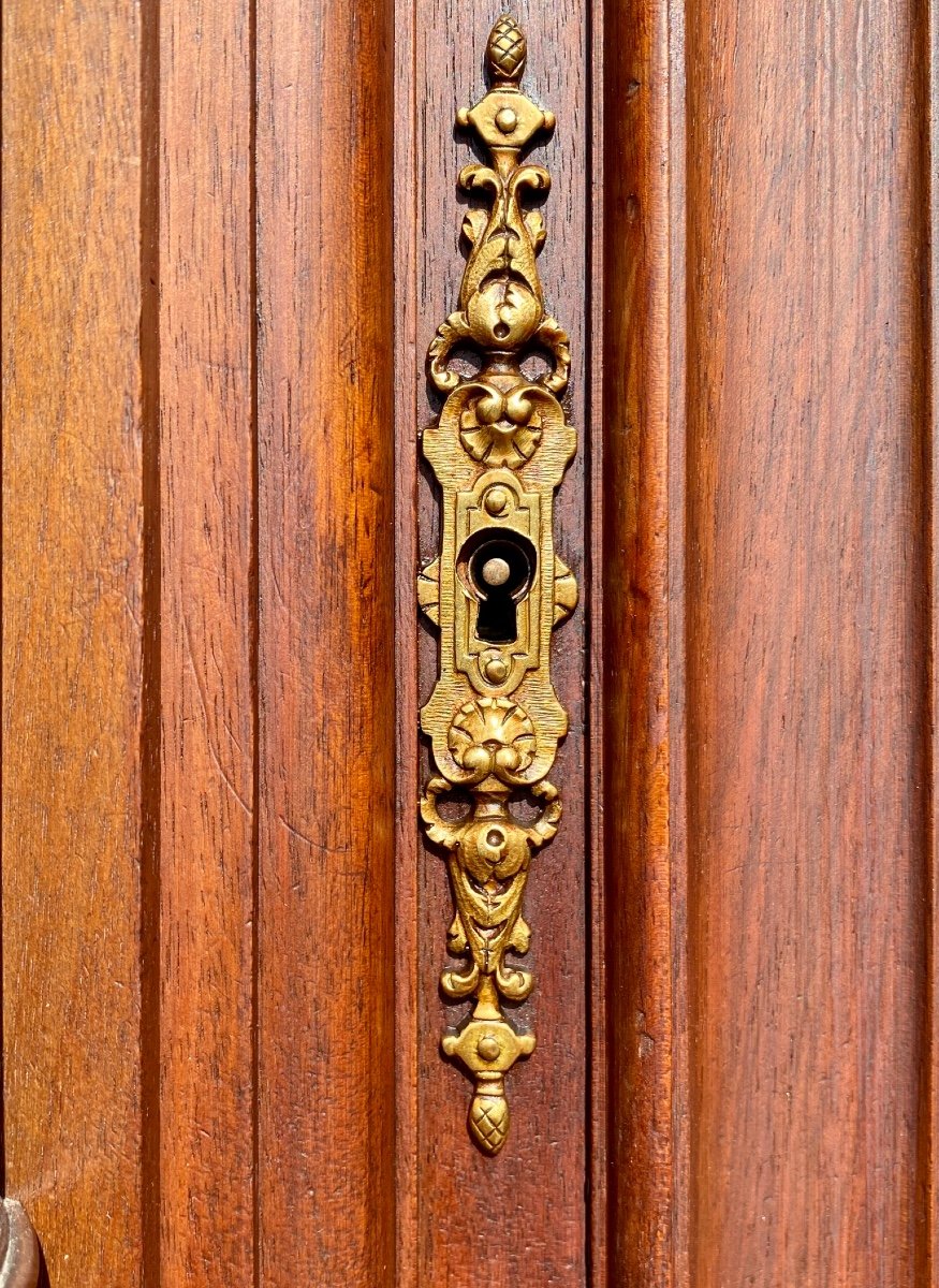 Renaissance Style Walnut Sideboard-photo-3