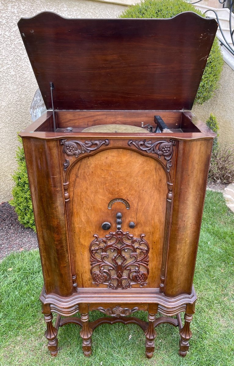 Phonograph - Radio Cabinet & Record Players-photo-3