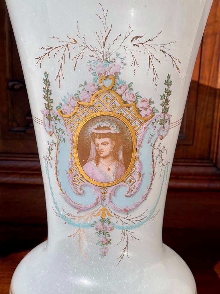 Napoleon III Opaline Vase - Nineteenth-photo-2