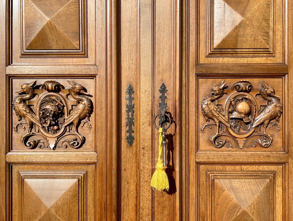 Renaissance Style Carved Walnut Sideboard-photo-2