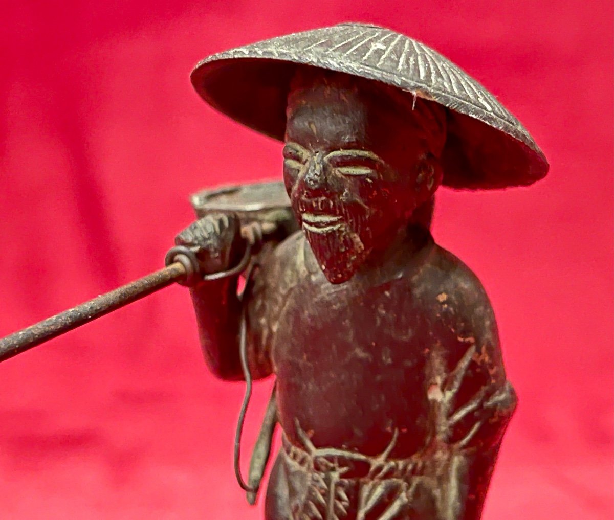 Vietnam, Little Fisherman In Bronze-photo-2