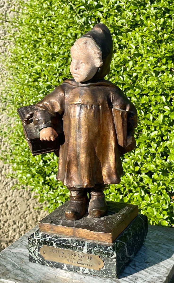 H. LEVASSEUR - Bronze, Petit écolier « Futur Sénateur »-photo-2