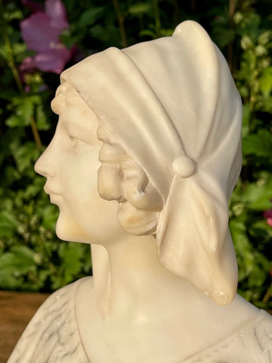Bust Of Woman In Alabaster-photo-7