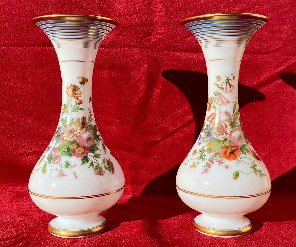 Paire de Vases en Opaline  « Roses & Coquelicots »