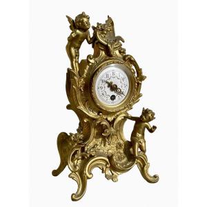 Petite Pendule en Régule Style Louis XV