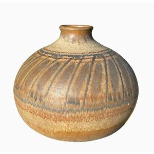 Kamini - Stoneware Ball Vase 