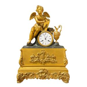 Gambey à Paris & Médaille d’Or Pons 1827 -  Pendule en Bronze doré 