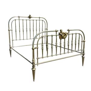 Grand Lit en Laiton et Bronze doré Style Louis XVI