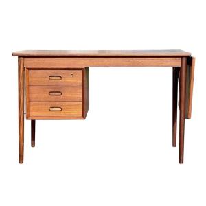 Arne Vodder - Scandinavian Teak Desk