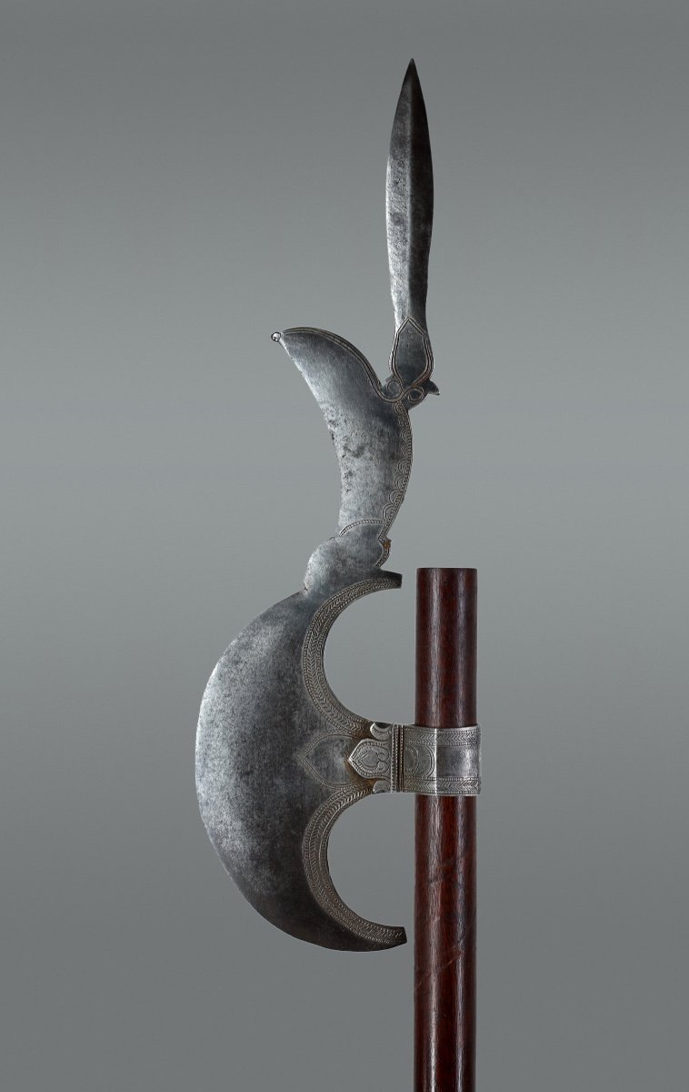 A Very Rare Axe From South India-photo-1
