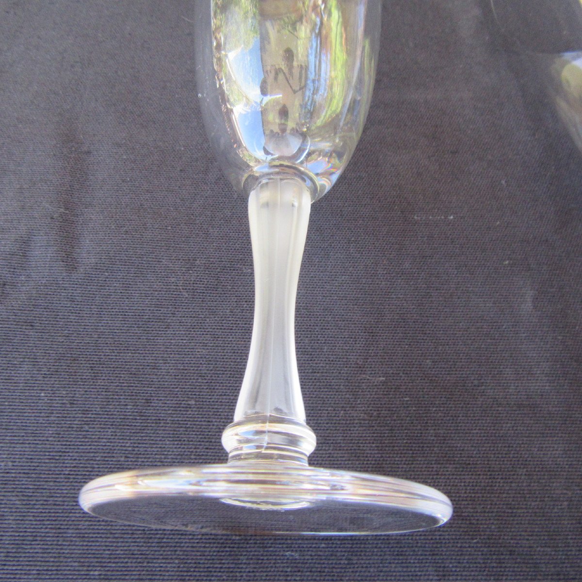 Lalique Service Of 30 Glasses Model Barsac - Flutes, Burgundy Glasses, Bordeaux Glasses-photo-3