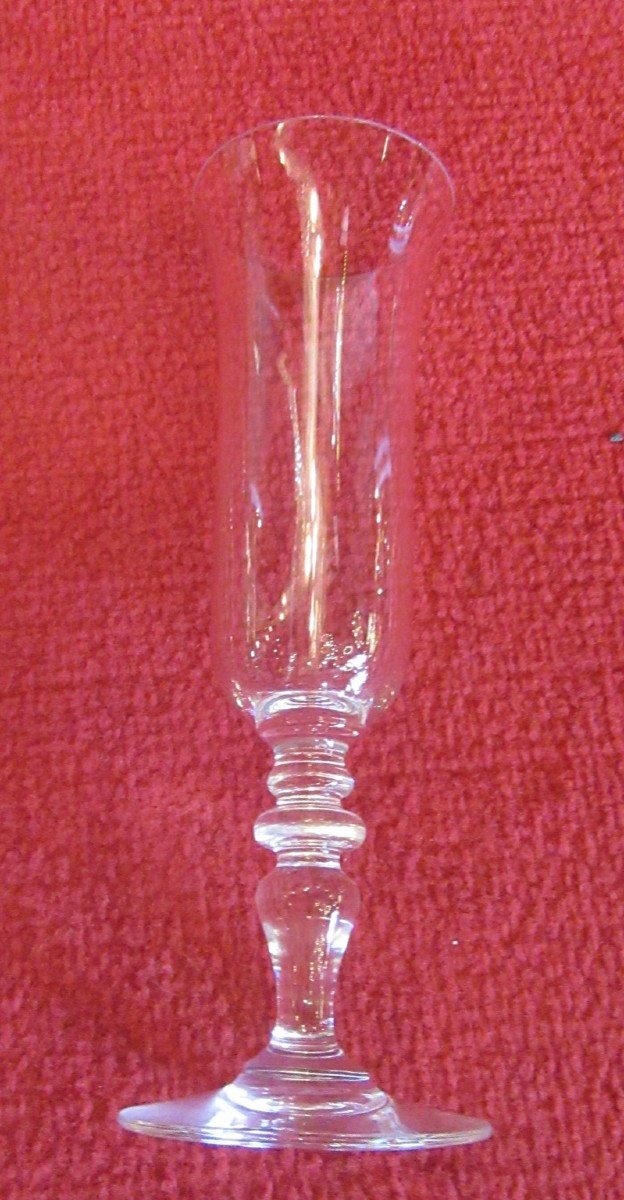 1 Baccarat Crystal Flute Model Vence
