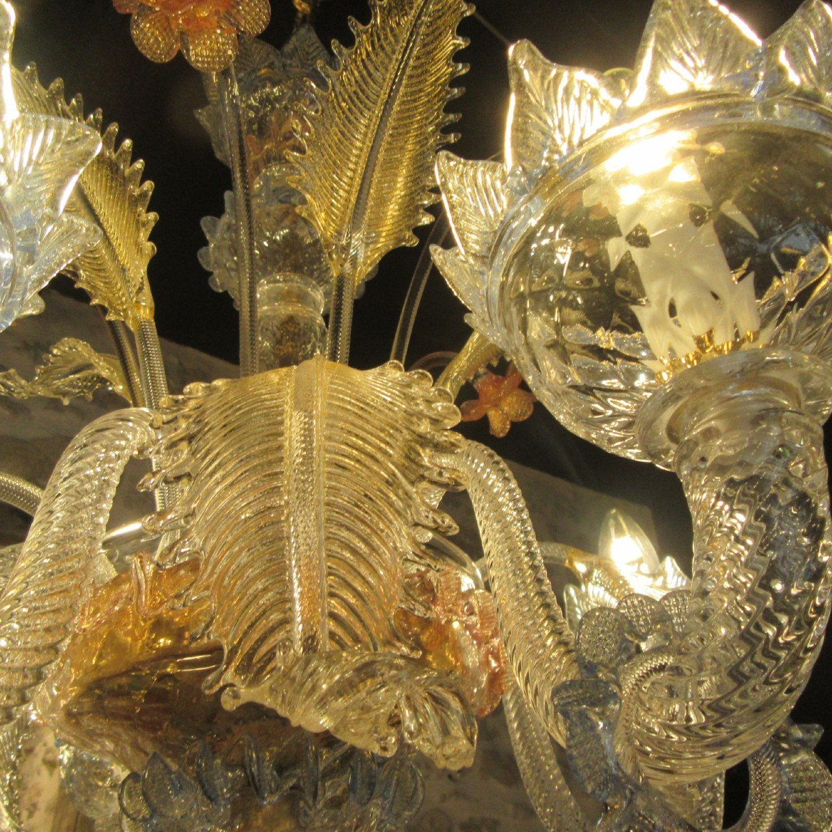 Murano Chandelier With 6 Lights And 3 Pastel Colors. In Perfect Condition-photo-5