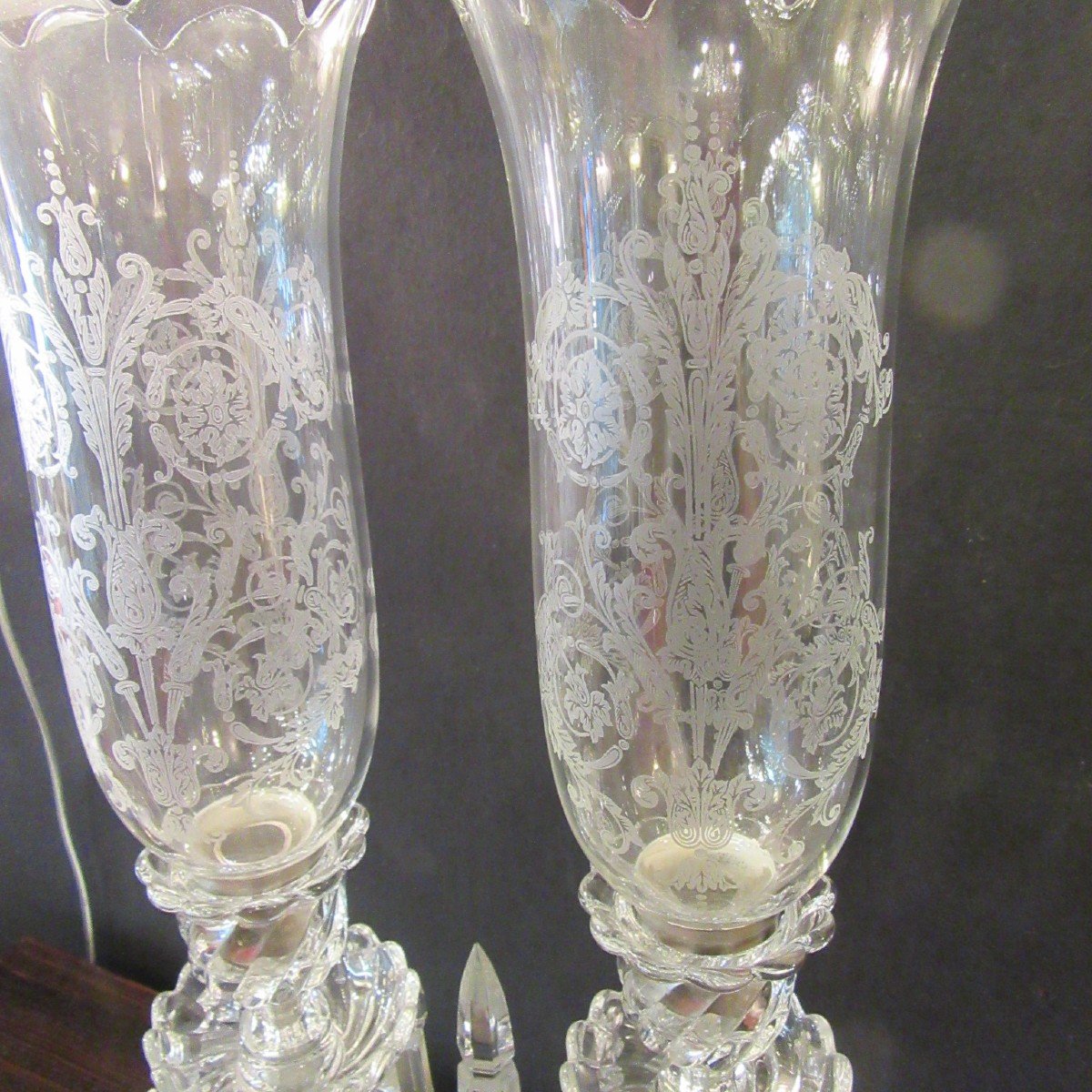Baccarat Girandole à 2 branches en cristal moulé de godrons tors. Signé-photo-3